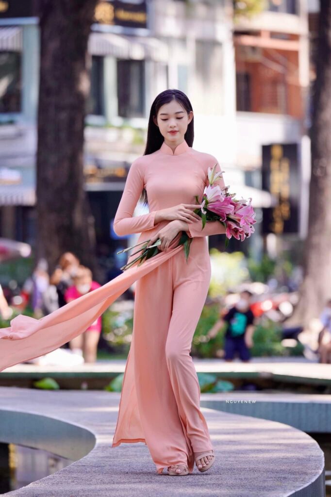 Gái Xinh 4K Biểu Tượng Sắc Đẹp Đầy Cuốn Hút Của Thời Đại Mới