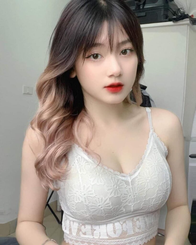 Ngắm Gái Xinh Mặc Bikini – Tuyển Tập Những Khoảnh Khắc Dễ Thương Khiến Trái Tim Rung Động