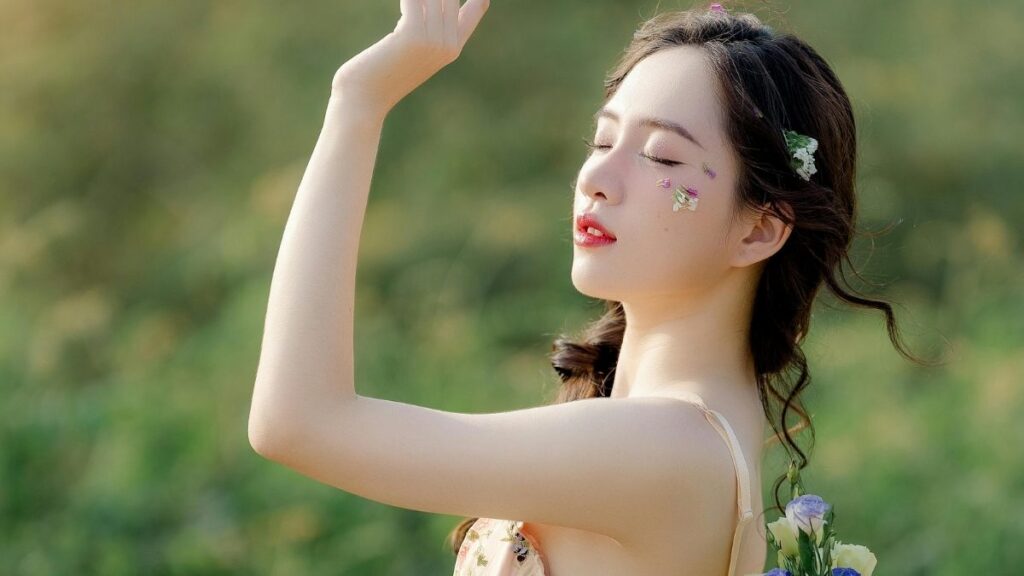 Bộ Sưu Tập Ảnh Gái Xinh Hiện Tượng Gây Tranh Cãi Trong Đời Sống Số Và Xã Hội Việt Nam